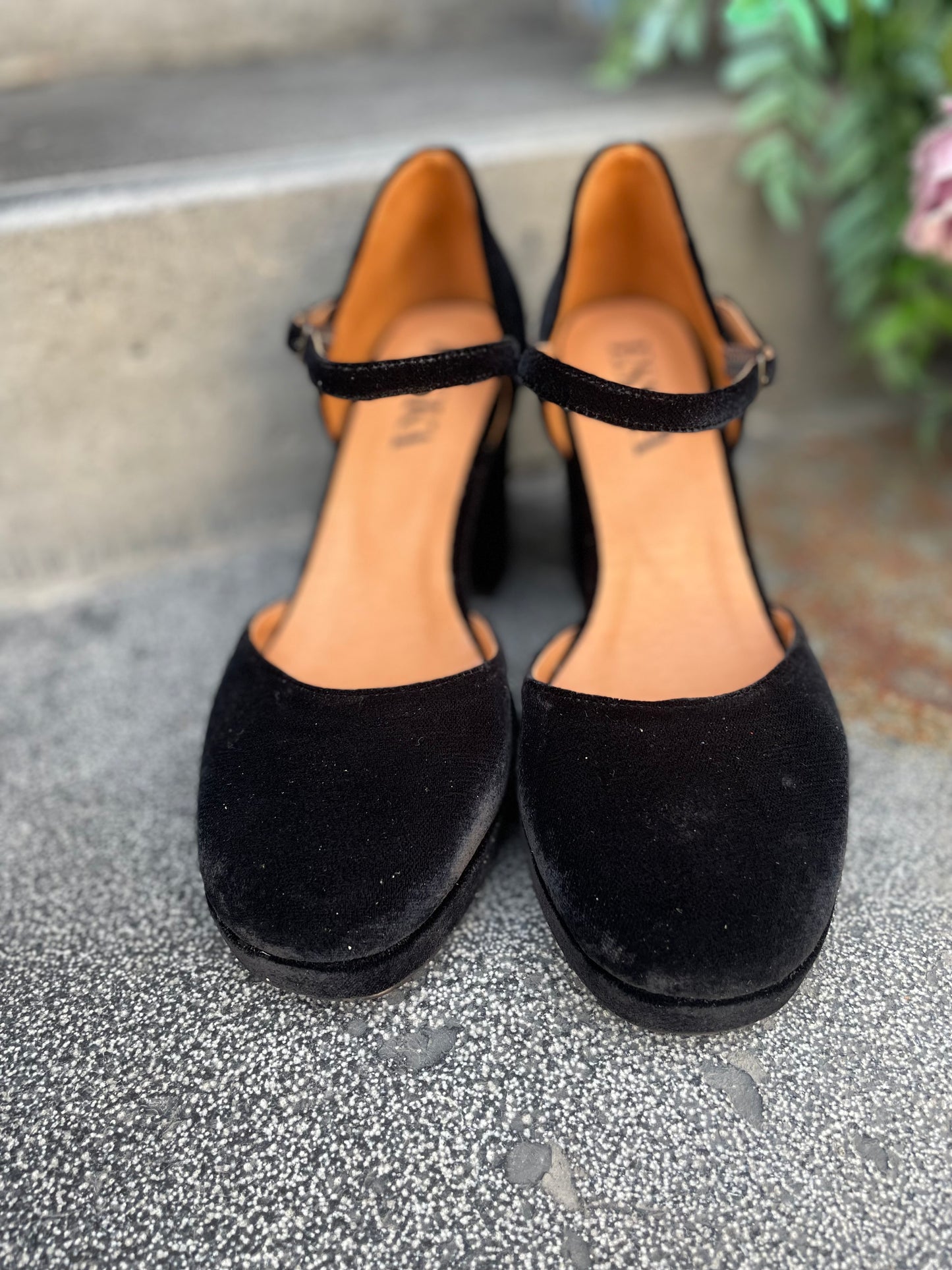 Esska Viv Velvet Black