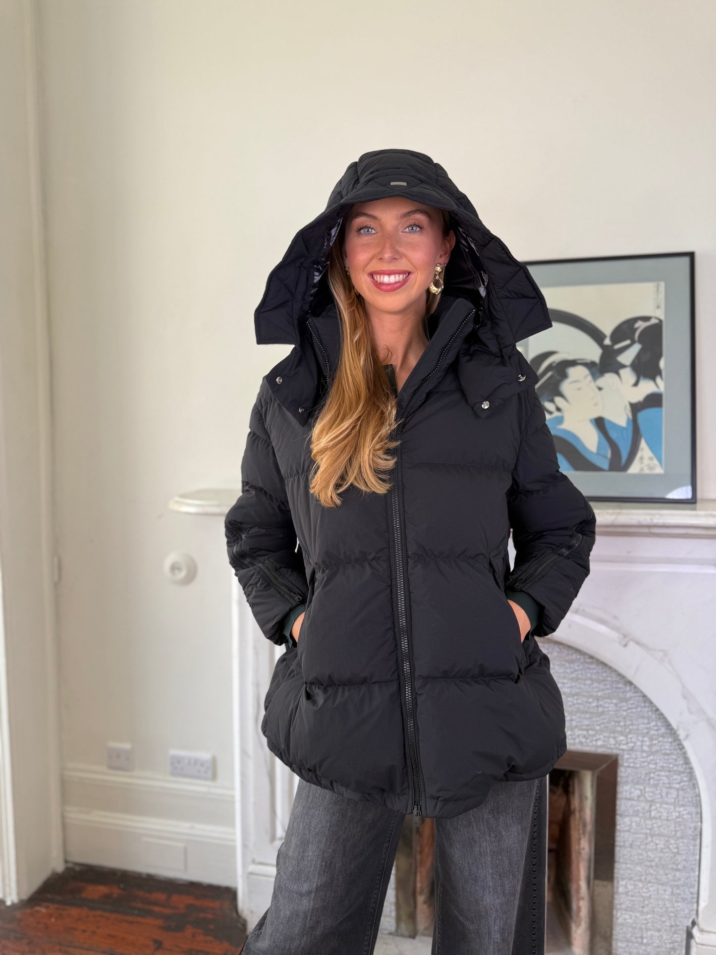 Herno Black Quilted Jacket with Zip Detail