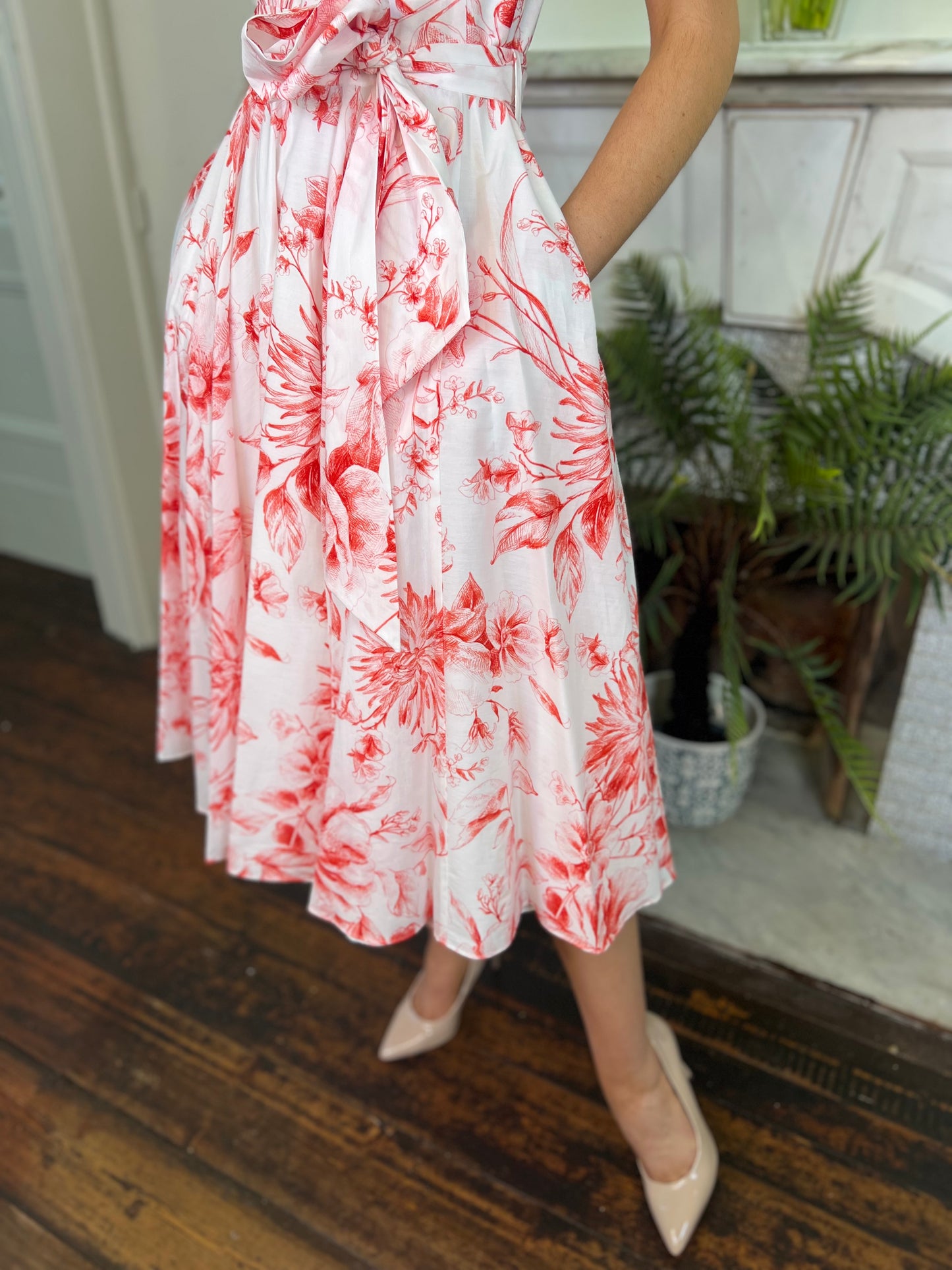 Sleeveless Coral Floral Print Dress