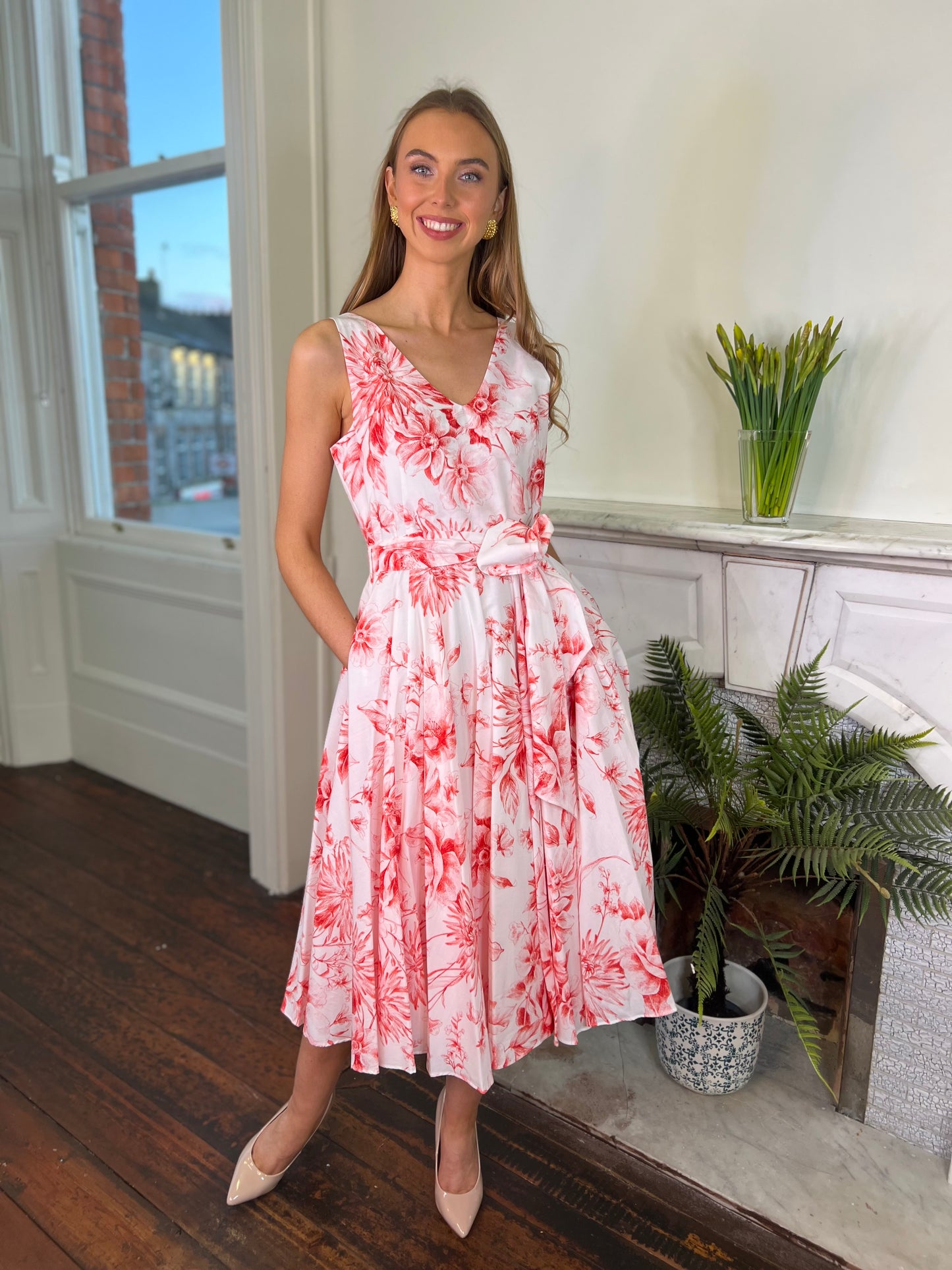 Sleeveless Coral Floral Print Dress