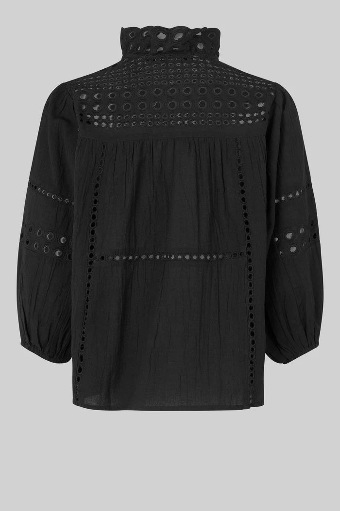 Second Female Brunie Blouse