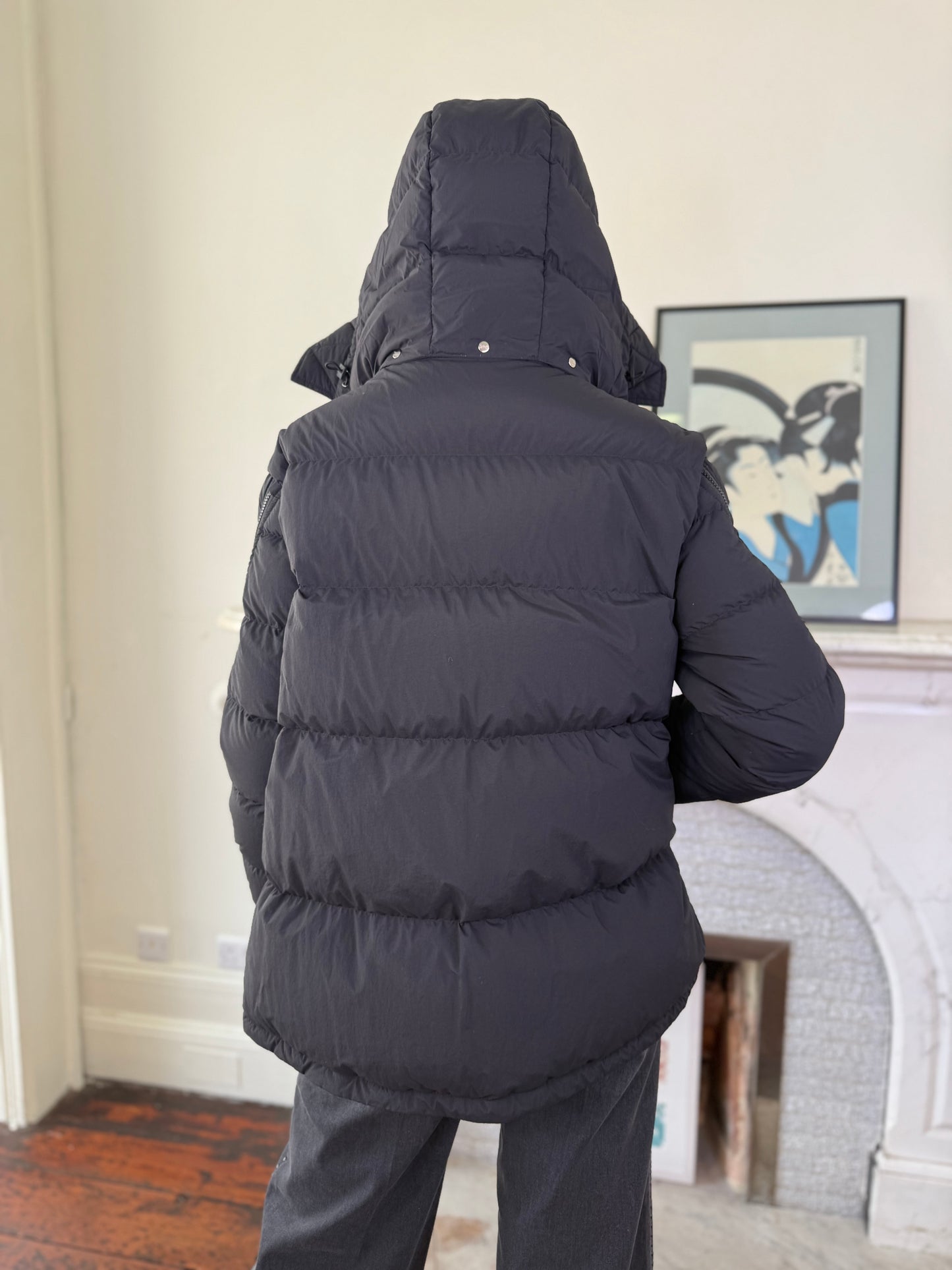 Herno Black Quilted Jacket with Zip Detail