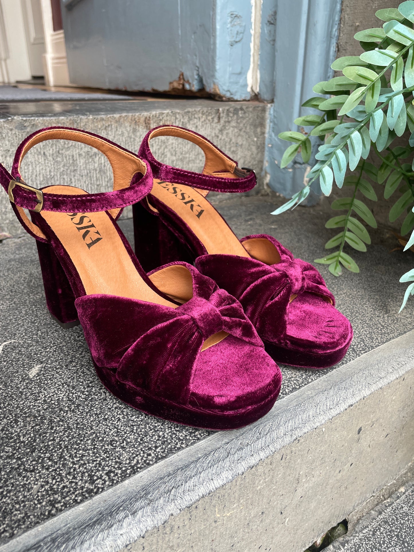Esska Vanya Velvet Bordeaux