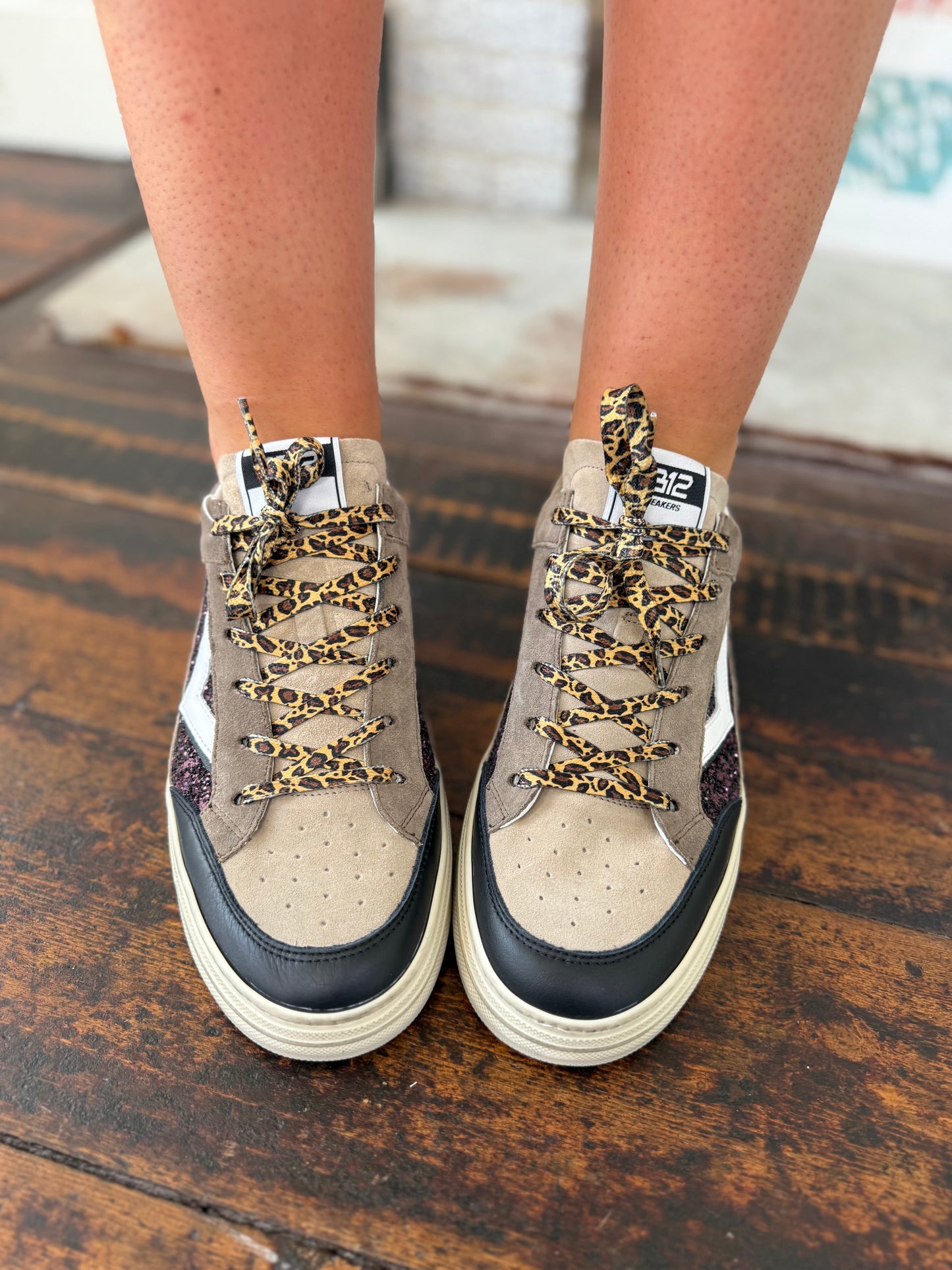 4B12 Kyle Shoe in Bordeaux with inbuilt Wedge