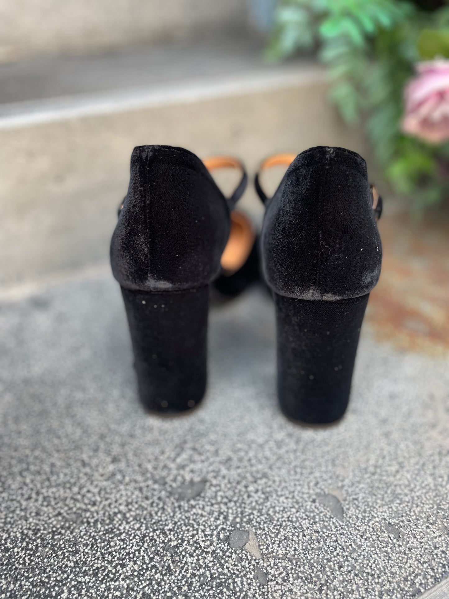 Esska Viv Velvet Black