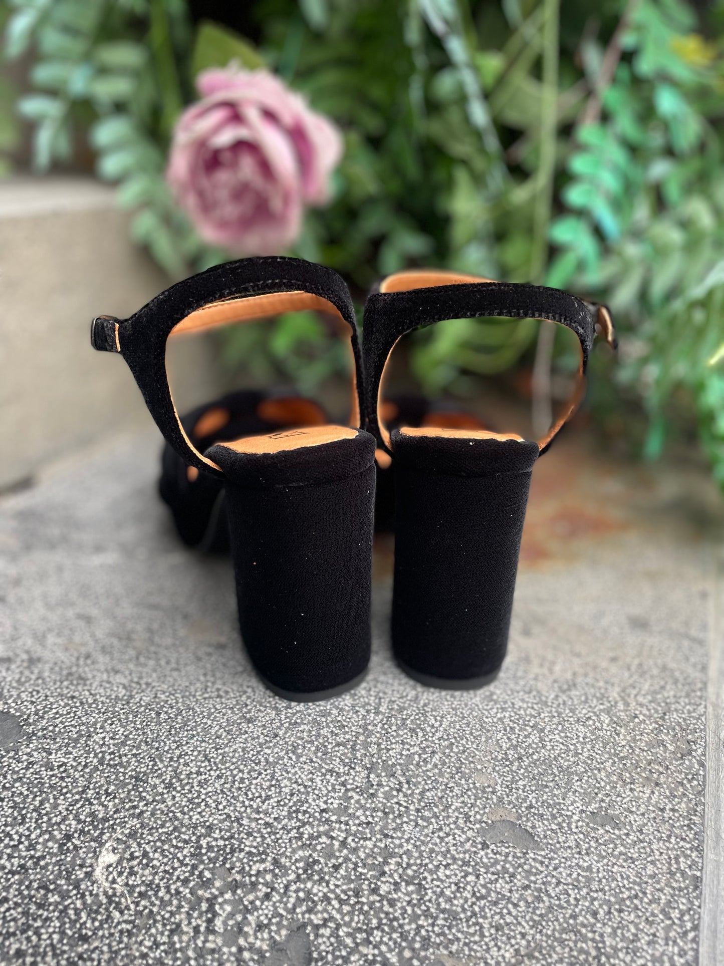 Esska Vanya Velvet Black