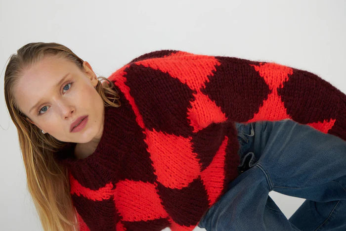 Dawnxdare Erica Diamond Sweater Burgundy