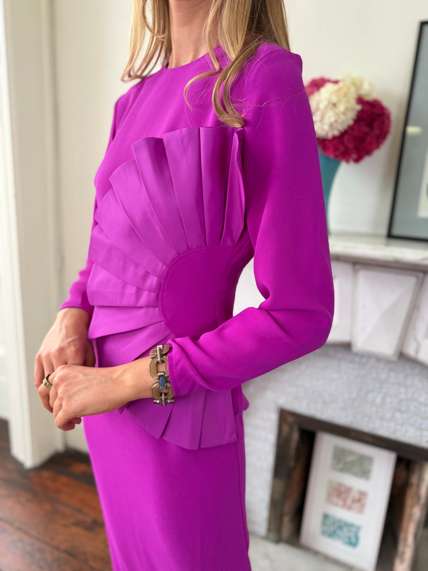 Kameya Fitted Dress With Ruffle detail in Magenta