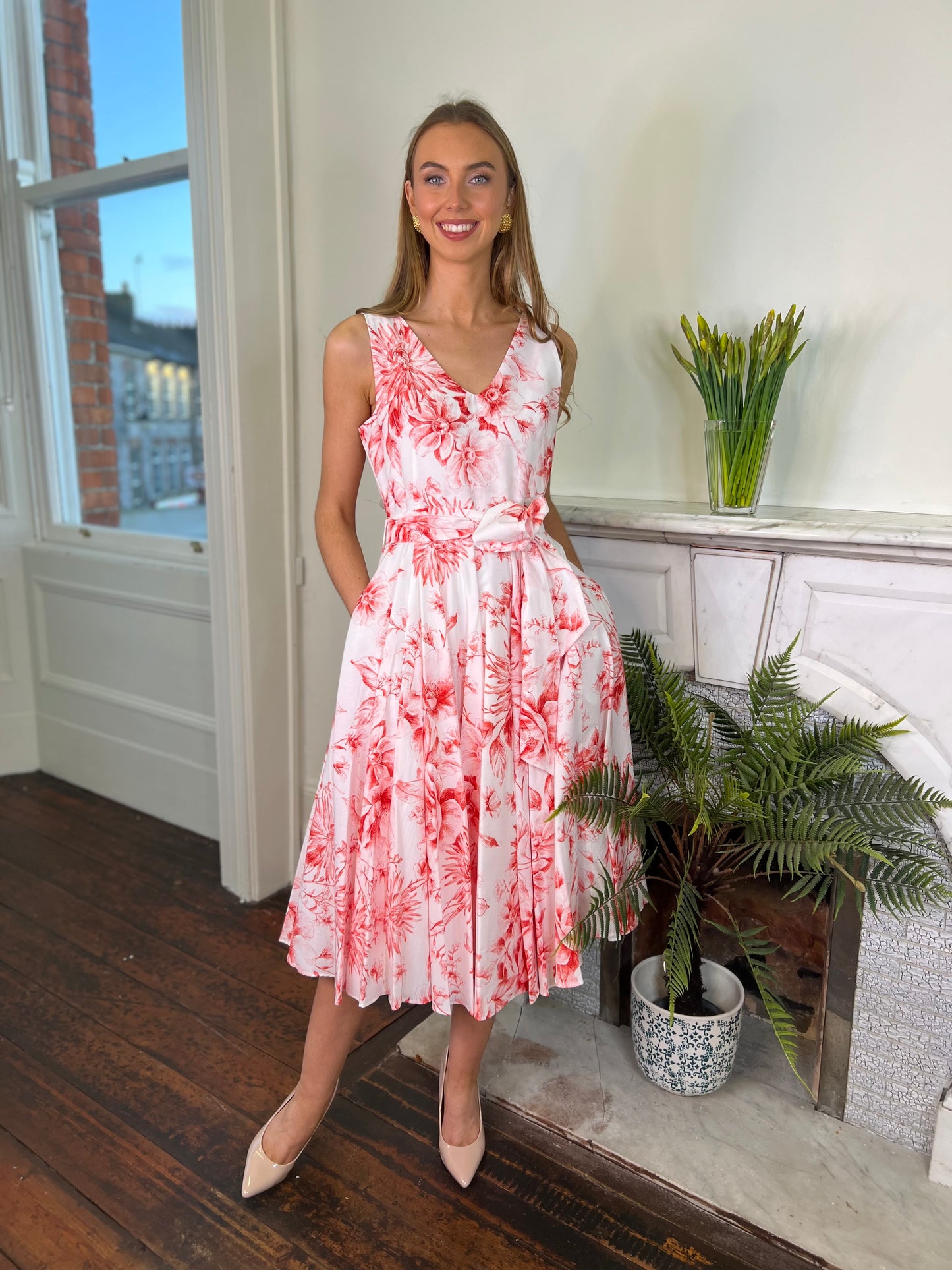 Sleeveless Coral Floral Print Dress