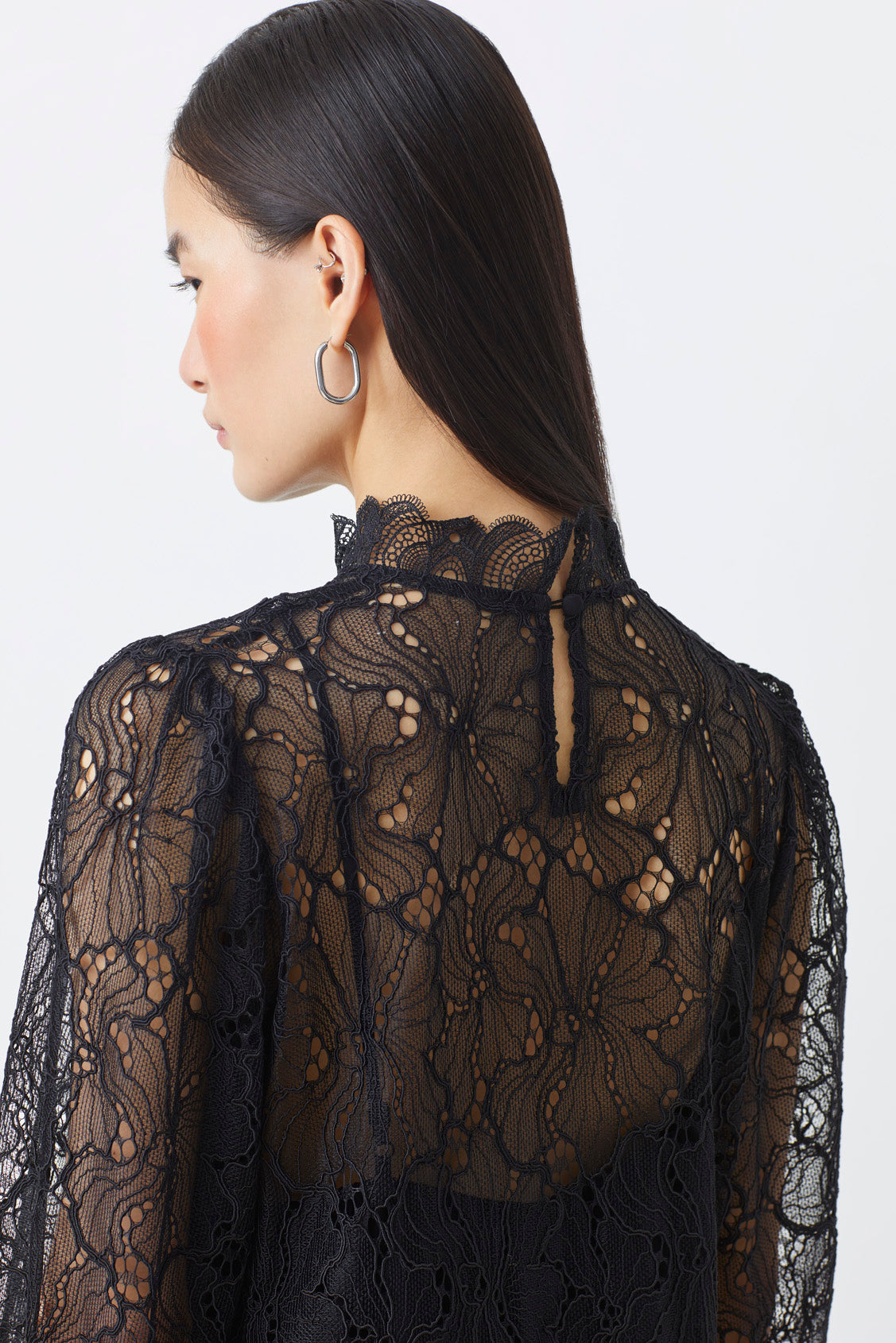 Suncoo Cara Black Lace Shift Dress