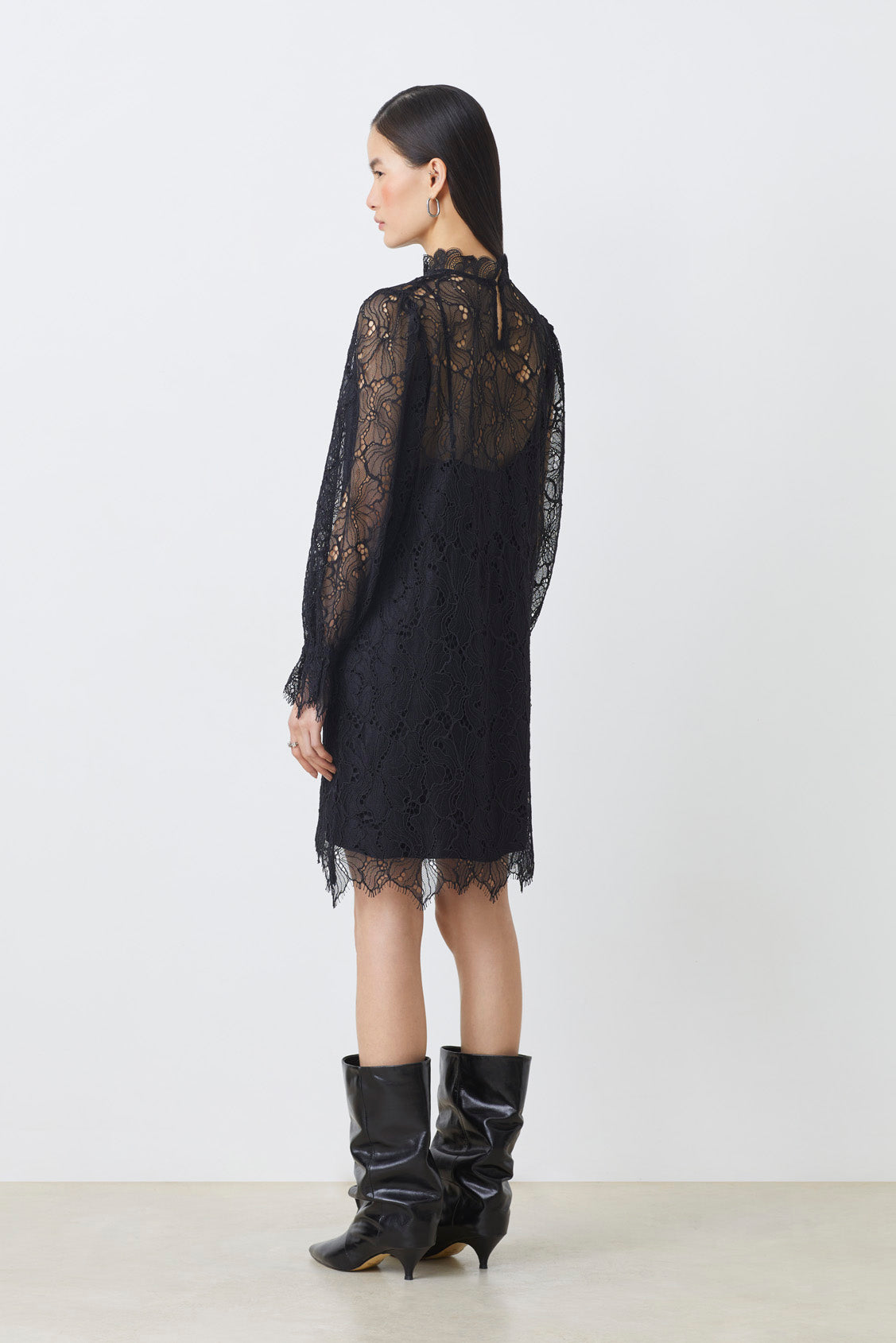 Suncoo Cara Black Lace Shift Dress