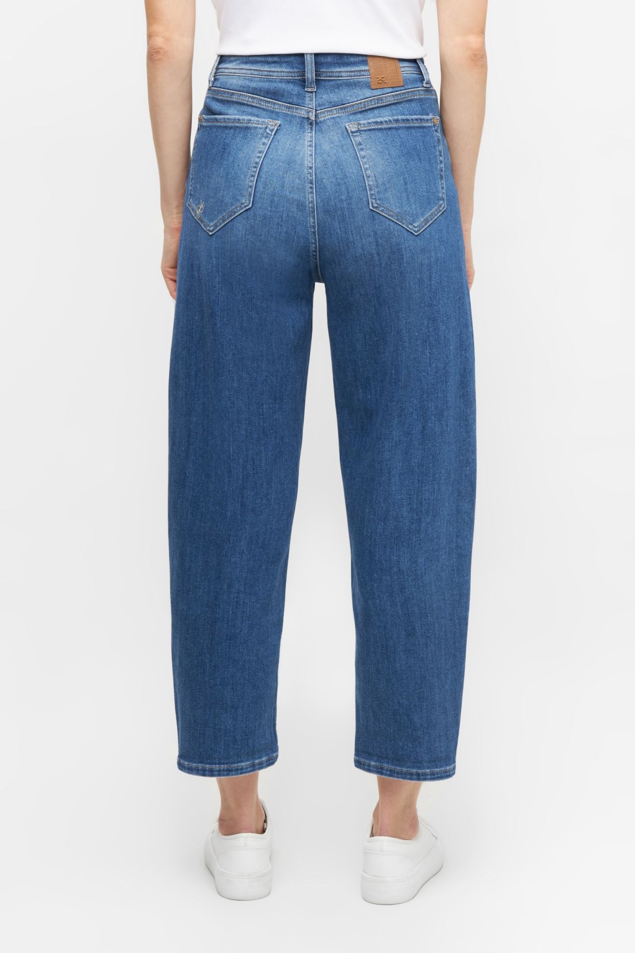 Raffaello Rossi Hanni 7/8 Barrel Leg Jeans