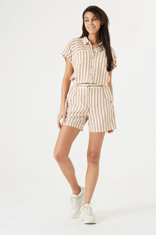 Shorts With Vertical Stripe Pattern