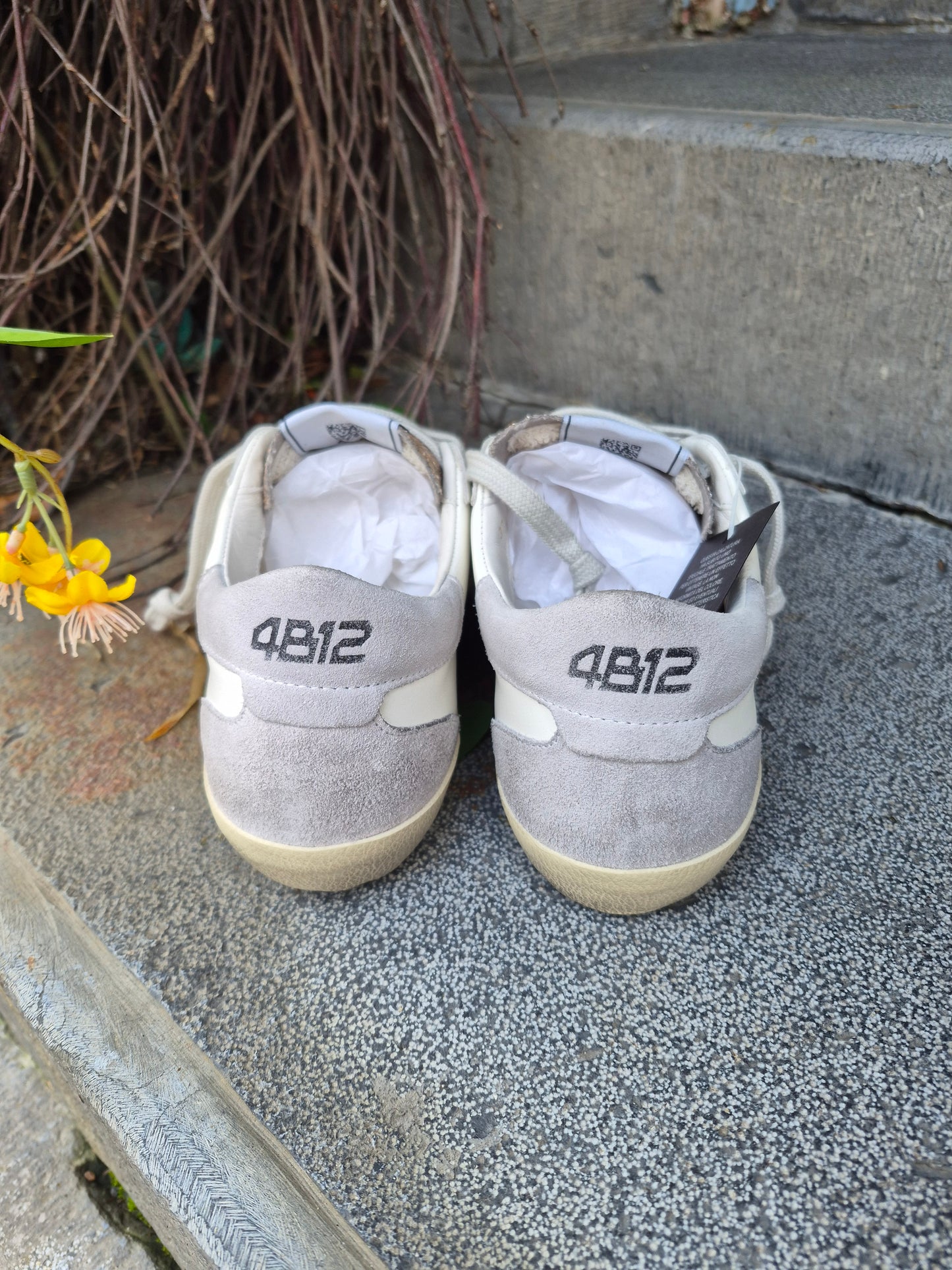 4B12 Suprime Gold Glitter Sneakers