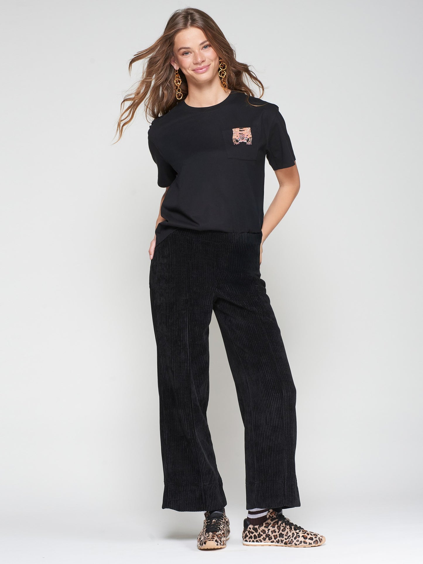 Vilagallo Corduroy Trousers Black