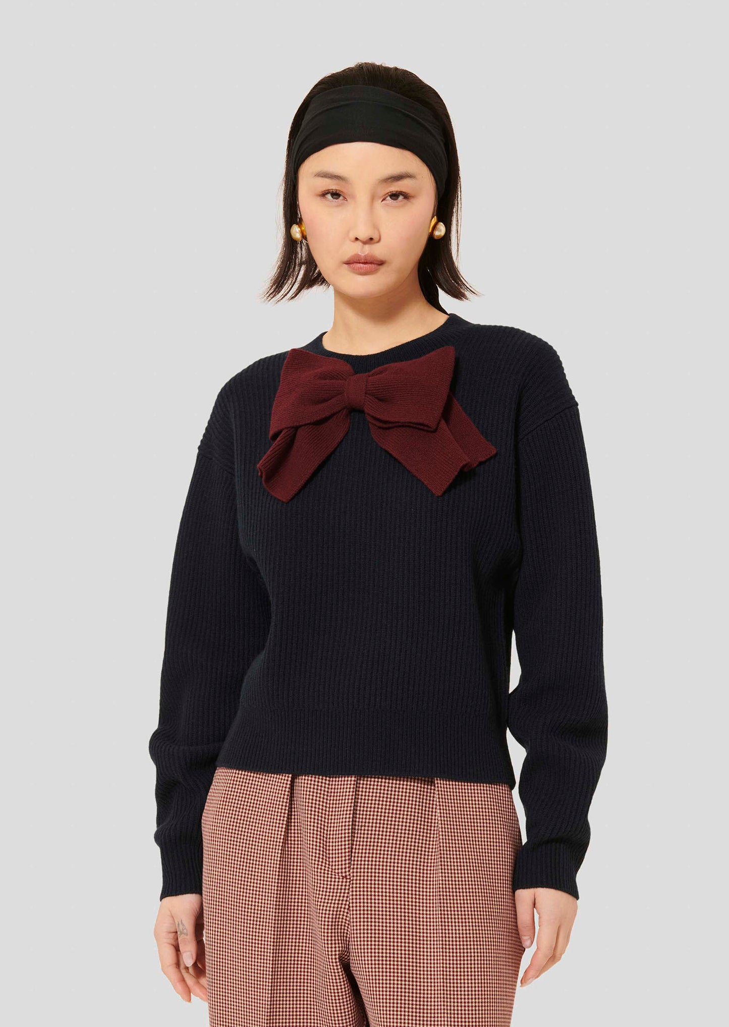 Tara Jarmon Phoebe Navy Sweater with Burgundy Bow