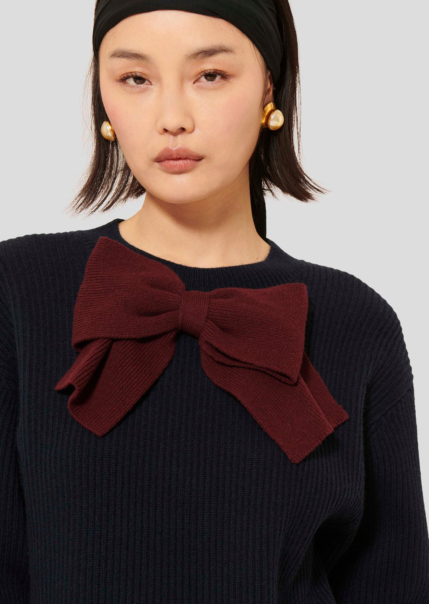 Tara Jarmon Phoebe Navy Sweater with Burgundy Bow