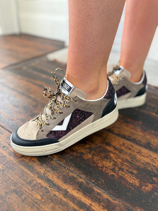 4B12 Kyle Shoe in Bordeaux with inbuilt Wedge