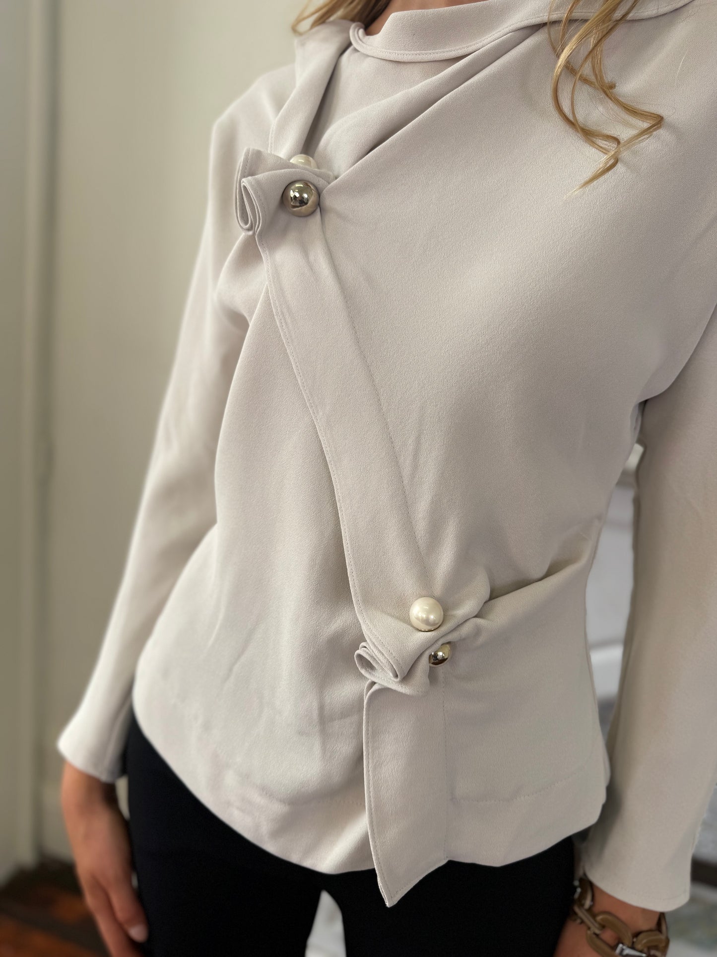 Kameya Contemporary Style Top with Pearl Detail in Stone