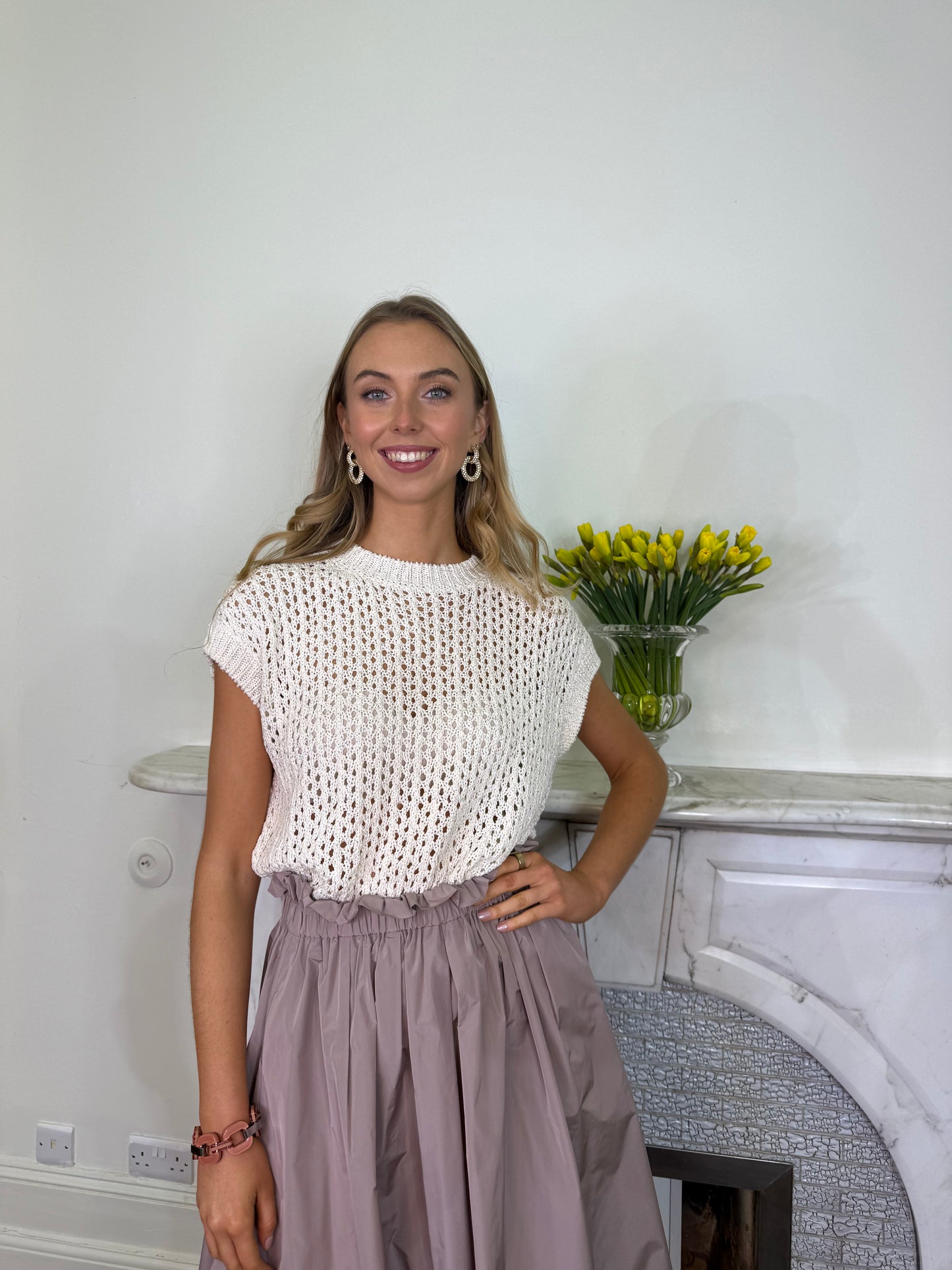 Herno Ecru Crochet Knit Sleeveless Sweater