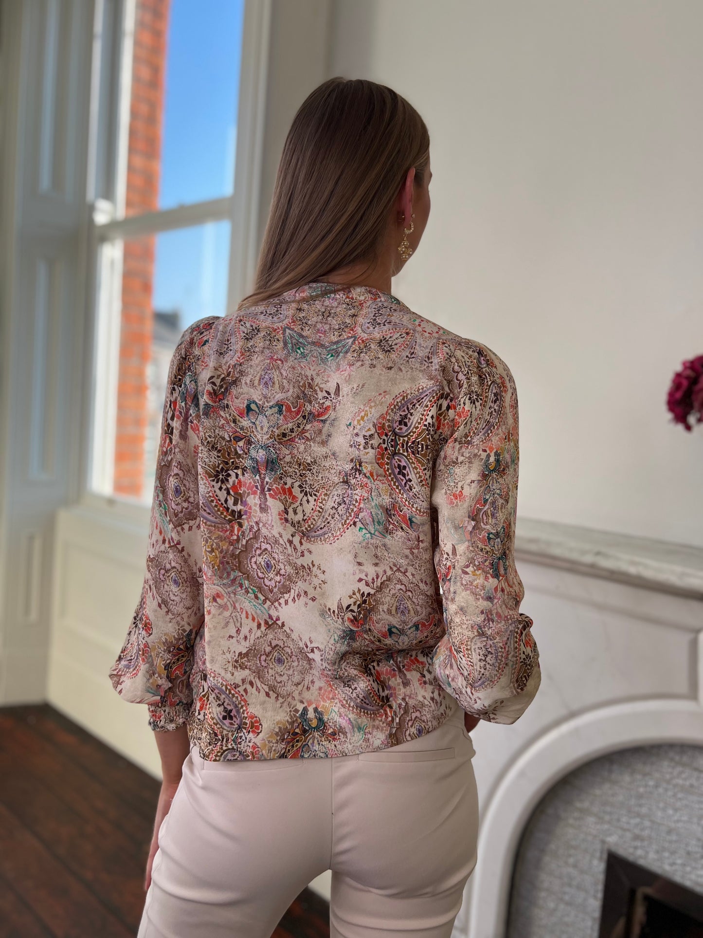 NEOMI BLOUSE in  Floral Print