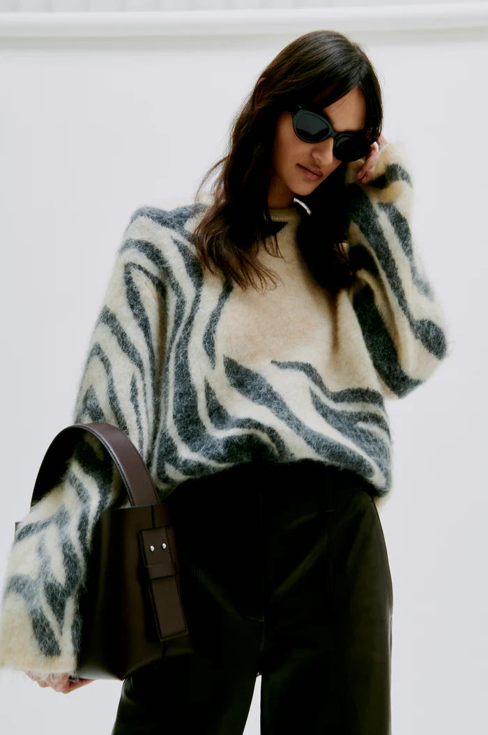 Second Female Zarah Knit O-Neck