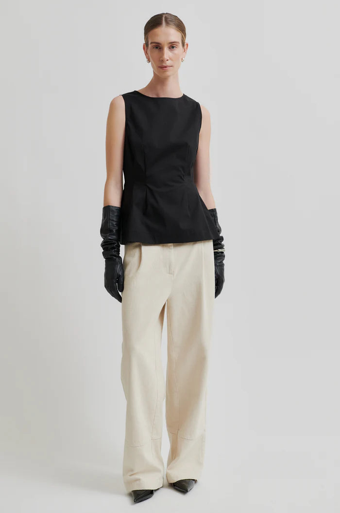 Second Female Aria Top