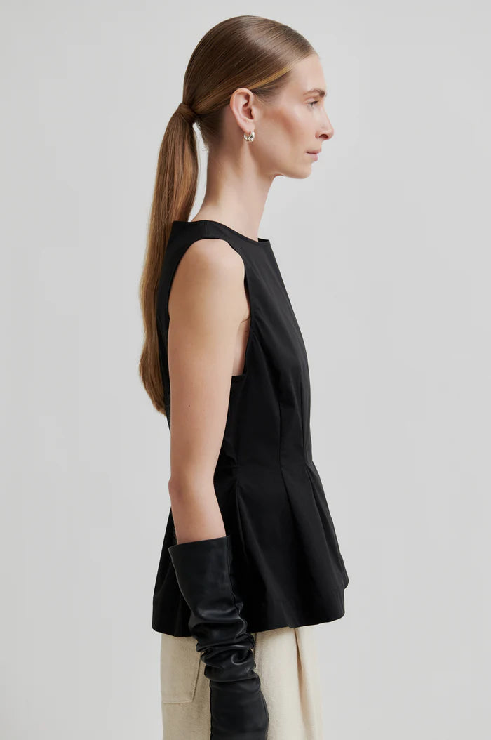 Second Female Aria Top