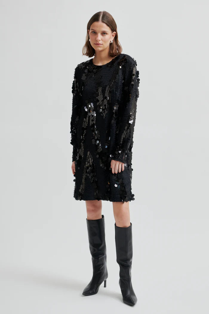 Second Female Glimmer Simple Dress