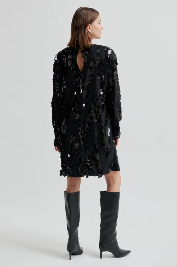 Second Female Glimmer Simple Dress