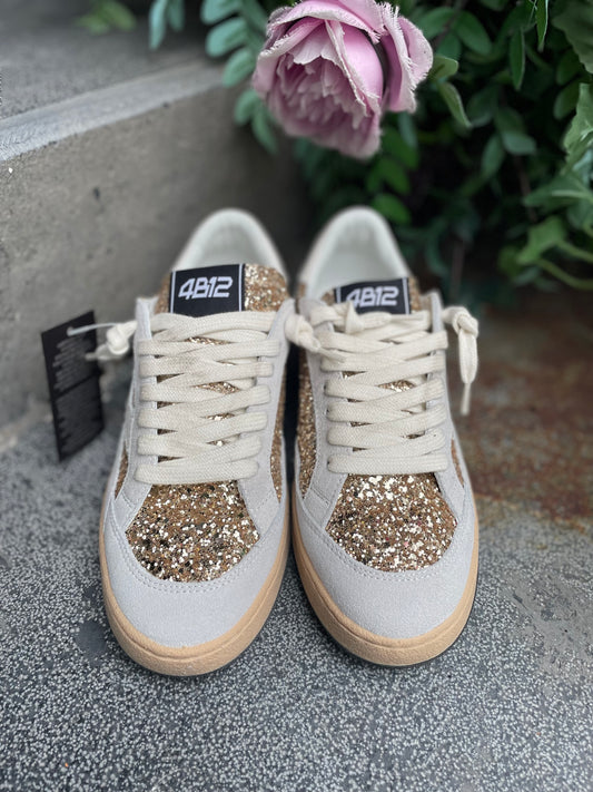4B12 Playnew Shoe in Gold Glitter
