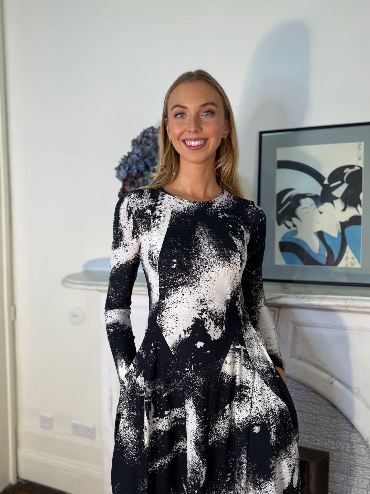 High At-Length Black and White Print Dress