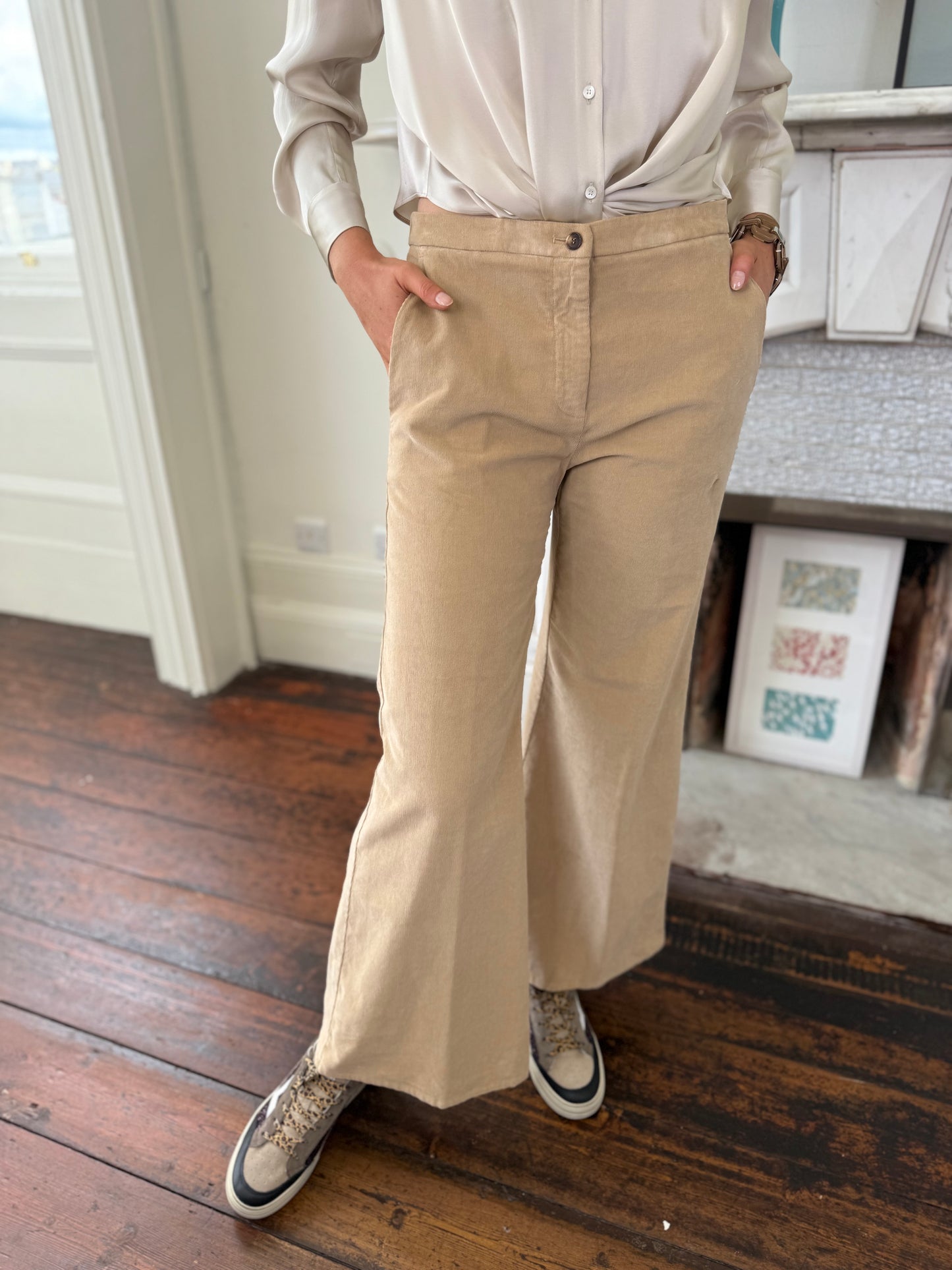 Rosso35  Light Camel Wide Leg Trousers