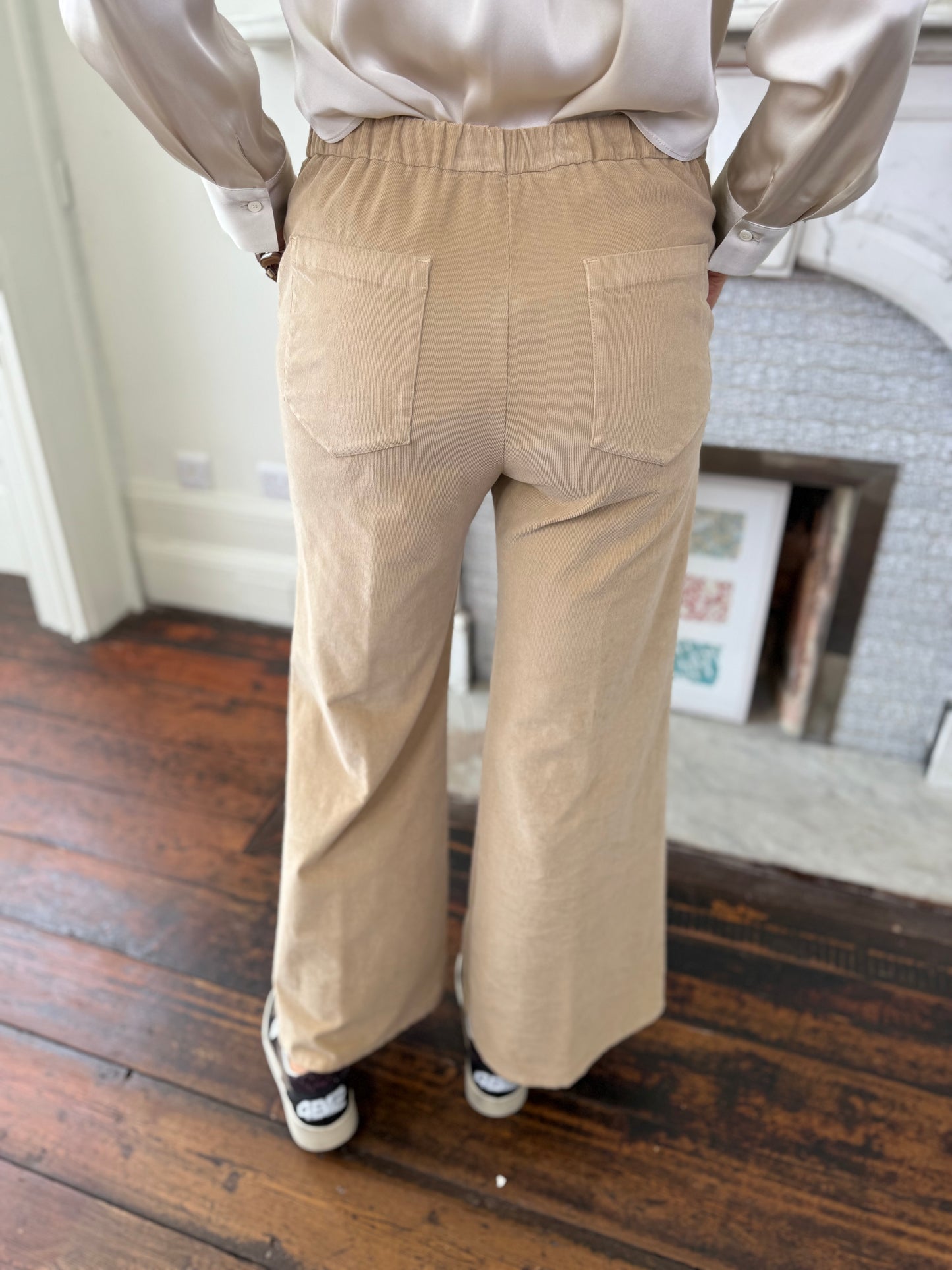Rosso35  Light Camel Wide Leg Trousers
