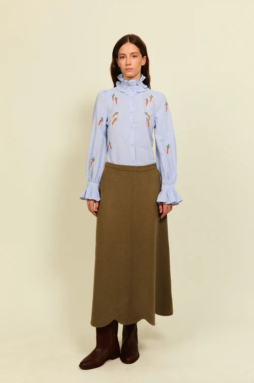 Phillipa 1970 Sutton Blue And White Shirt With Carrot
