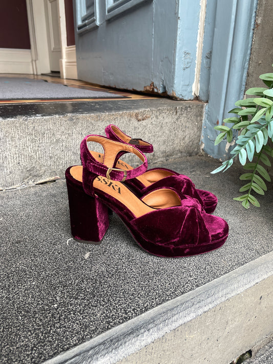 Esska Vanya Velvet Bordeaux