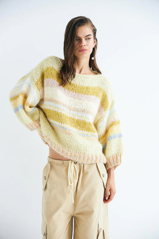 Dawnxdare Lola Pullover Yellow
