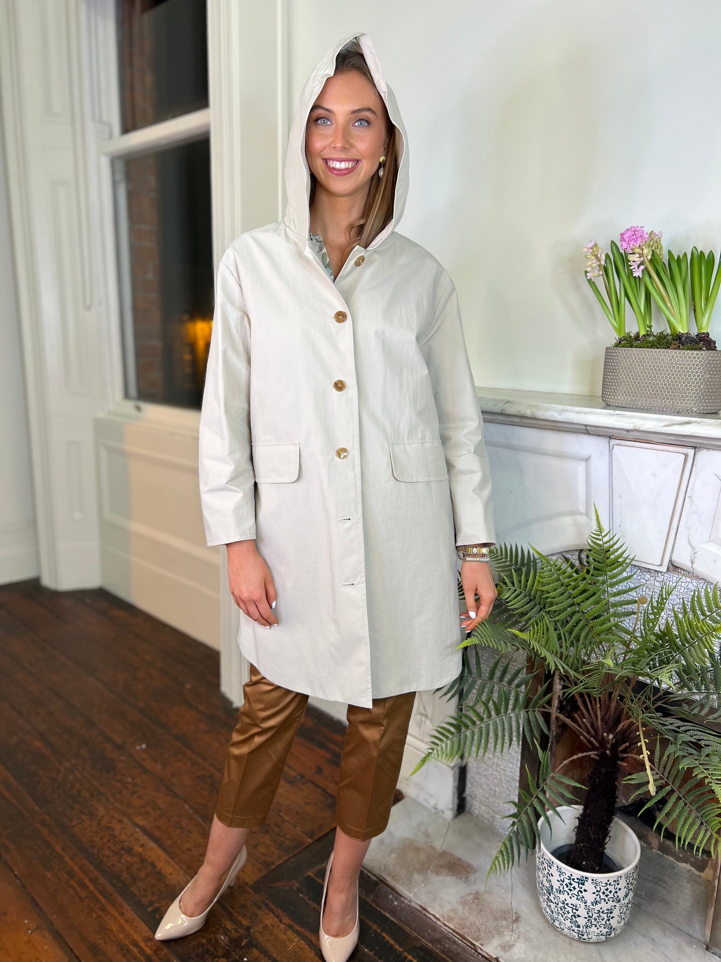 Rosso35 Beige Cotton Coat with Hood