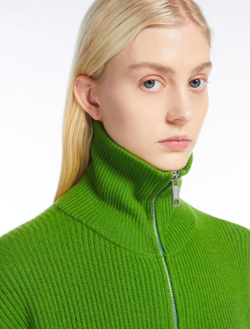 Svago Short Green Cardigan