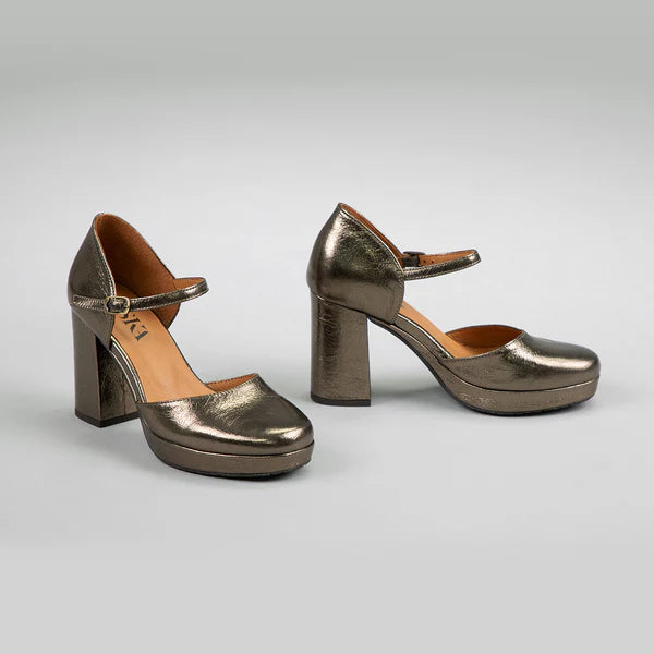 Vic Heels in Metallic Smoke