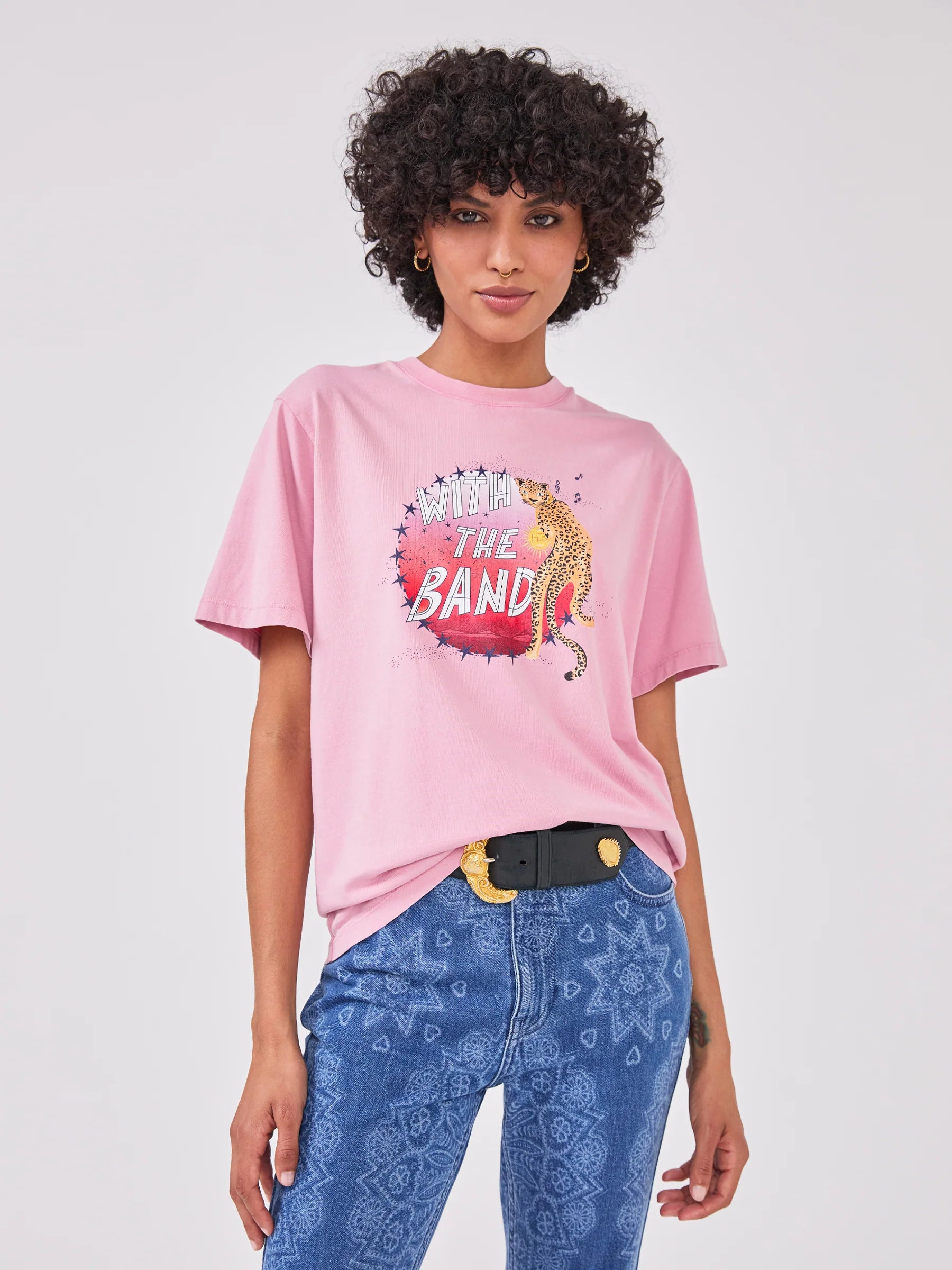Hayley Menzies With The Band T-Shirt Pink – Kimono