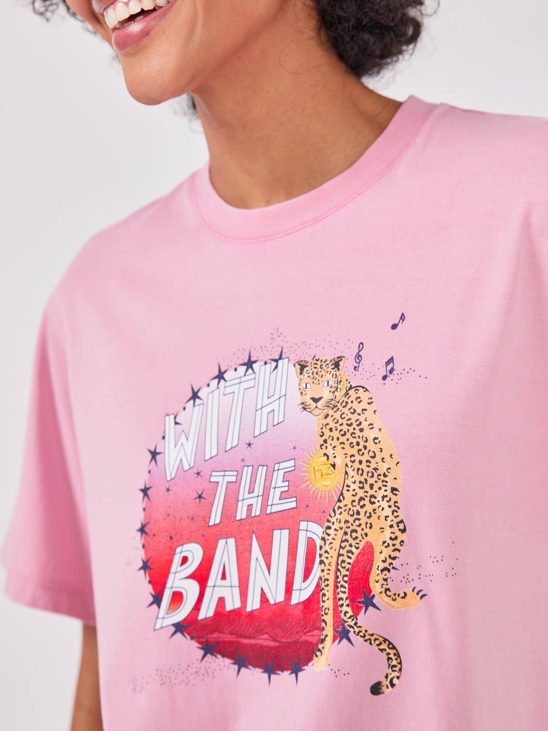 Hayley Menzies With The Band T-Shirt Pink – Kimono