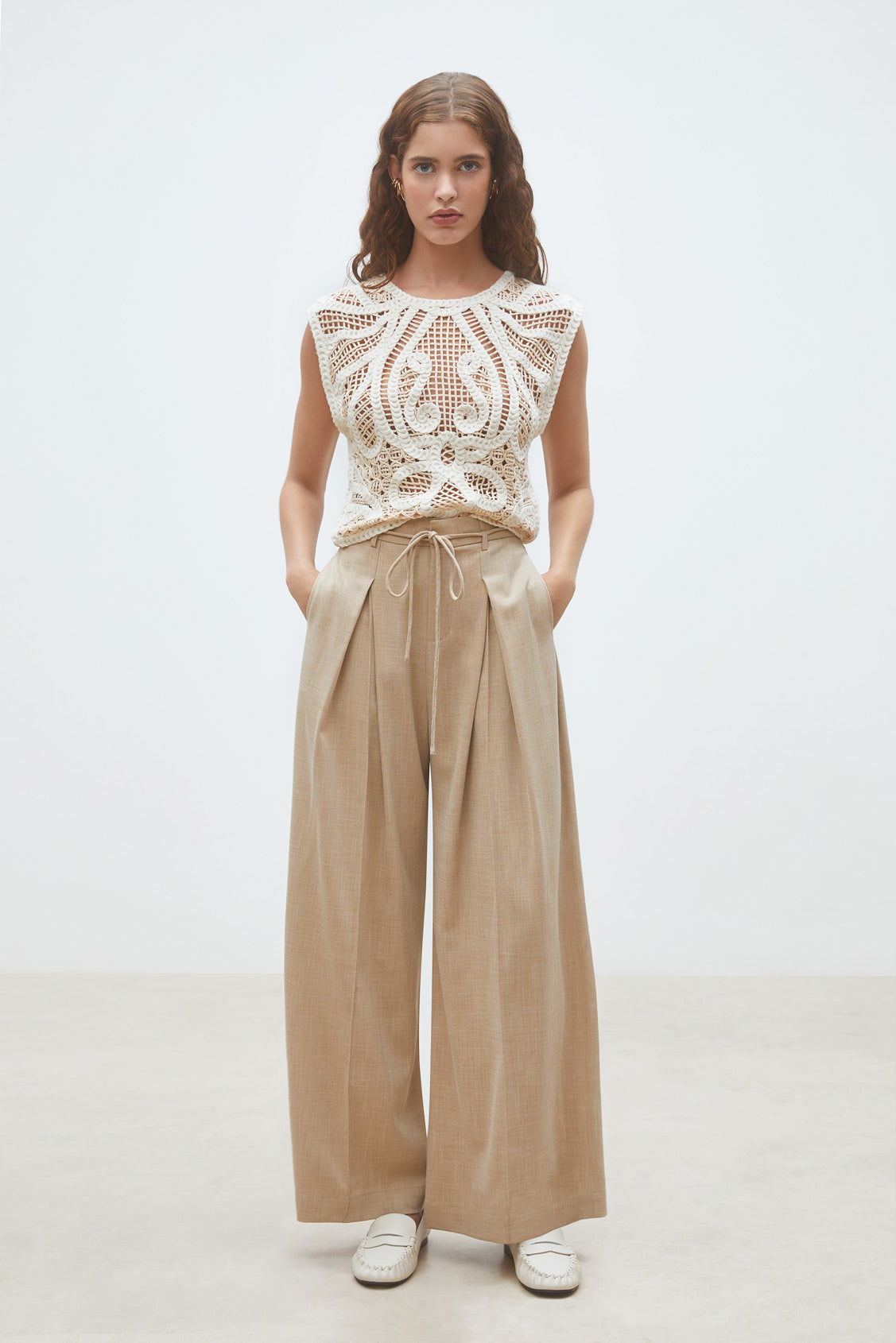 Suncoo Jeff Beige Front Pleated Pants
