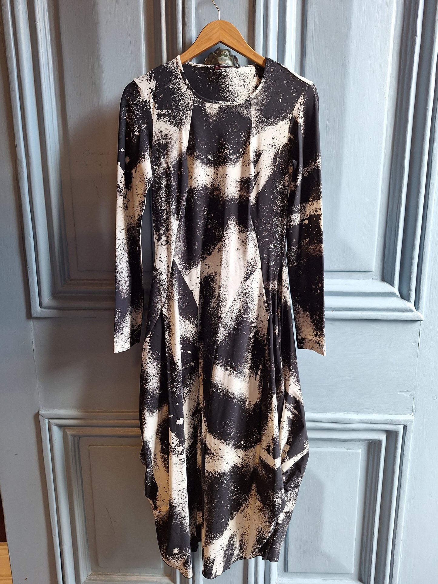 High At-Length Black and White Print Dress