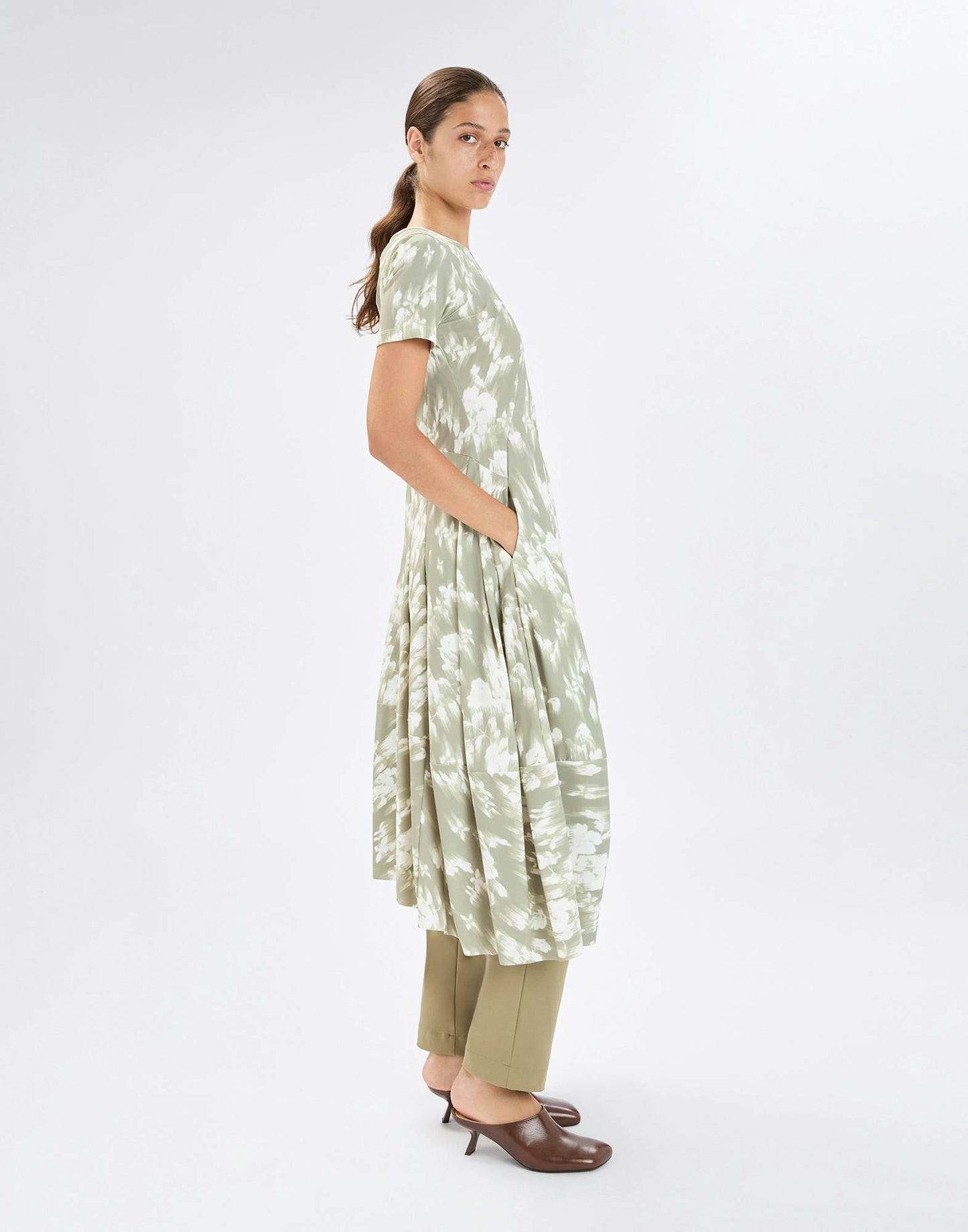High Mesmerize Green and ivory Sensitive® midi dress with “Dripping Flowers” print
